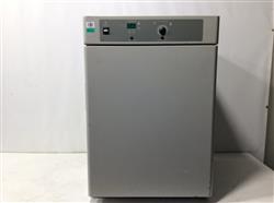 Image VWR SCIENTIFIC 1545 Incubator - 1 from Bid-on-Equipment.com