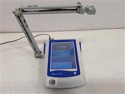 Image FISHER SCIENTIFIC Accument XL200 pH/mV/Conductivity Benchtop Meter with Arm - 1 from Bid-on-Equipment.com