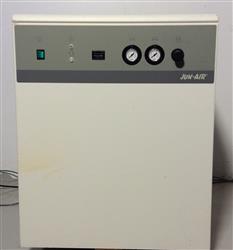 Image JUN-AIR OF1202-40M Air Compressor - 1 from Bid-on-Equipment.com