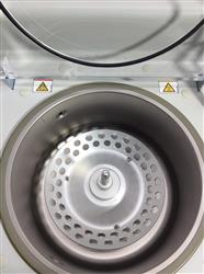 Image EPPENDORF 5305 Centrifuge - 3 from Bid-on-Equipment.com