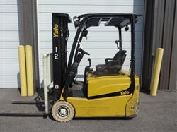 Image YALE 3 Wheel Electric Forklift - 1 from Bid-on-Equipment.com