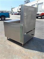 Image 34in PITCO 34PSS Donut Fryer - 5 from Bid-on-Equipment.com