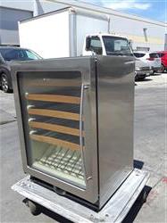 Image ULINE Wine Chiller Cooler - 5 from Bid-on-Equipment.com
