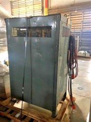 Image HOBART 24V 6-Gang Battery Charger  - 5 from Bid-on-Equipment.com