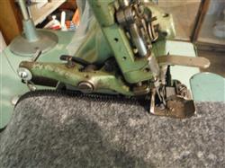 Image KARPET KING Carpet Serger Carpet Edger  - 8 from Bid-on-Equipment.com
