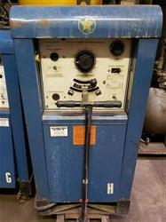 Image MILLER 330A/BP Welder - 1 from Bid-on-Equipment.com