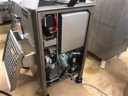 Image VEMAG ROBOT 500 Vacuum Filler - 13 from Bid-on-Equipment.com