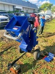 Image 4in POWERHORSE Chipper Shredder with 420cc Gas OHV Engine - 3 from Bid-on-Equipment.com