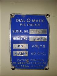 Image DIAL-O-MATIC Pie Crust Press - 4 from Bid-on-Equipment.com