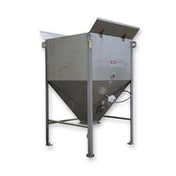 Image 100 Cu. Ft. Hopper Bin - Stainless Steel - 1 from Bid-on-Equipment.com