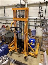 Image CASK Beverage Canning Line - 15 from Bid-on-Equipment.com