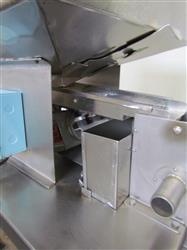 Image ERIEZ Table Feeder with Stainless Steel Hopper and Vibratory Feeder - 7 from Bid-on-Equipment.com