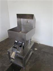 Image ERIEZ Table Feeder with Stainless Steel Hopper and Vibratory Feeder - 10 from Bid-on-Equipment.com