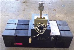 Image MERLIN GERIN STR 25 DP Circuit Breaker - 2 from Bid-on-Equipment.com