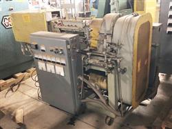 Image WELDING ENGINEERS Twin Screw Extruder - 11 from Bid-on-Equipment.com