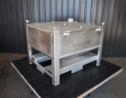 Image 200 Gallon Tote / Tank - Stainless Steel, Stackable - 18 from Bid-on-Equipment.com