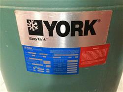 Image YORK Easy Tank Refrigerant Recovery / Recycling Tank - 1000 Lb. Capacity - 6 from Bid-on-Equipment.com