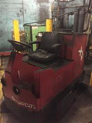 Image FACTORY CAT 40C Ride On Floor Sweeper  - 1 from Bid-on-Equipment.com