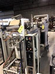Image KLIKLOK WOODMAN UMB713 Packing Machines - Lot of 2 - 1 from Bid-on-Equipment.com