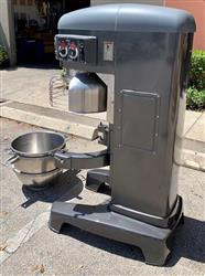 Image 60 Qt. HOBART HL 600 Mixer with Stainless Steel Bowl and One Attachment - 2 from Bid-on-Equipment.com