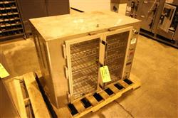 Image DELUXE Double Door Oven with 4-Rack Shelves - 8300 Watts - 1 from Bid-on-Equipment.com