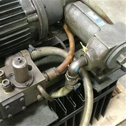 Image TRUNINGER AG Hydraulic Pump - 10 from Bid-on-Equipment.com