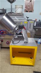Image GOLD MEDAL 2626-2031CC-2166 Caramel Baby Cooker Mixer with 2.5 Gallon, Base, Kooling Pan - 2 from Bid-on-Equipment.com