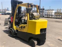 Image HYSTER Roll Clamp Truck - 4 from Bid-on-Equipment.com