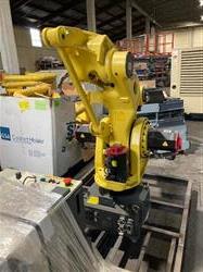 Image FANUC M-420iA Robot - 1 from Bid-on-Equipment.com