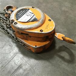 Image 1.5 Ton HARRINGTON CF4 / CF015  Chain Hoist - 1 from Bid-on-Equipment.com