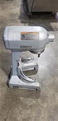 Image 20 Qt. HOBART A-200T Mixer  - 3 from Bid-on-Equipment.com