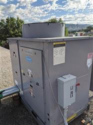Image CARRIER 30 RAP Chiller Unit - Rebuilt - 1 from Bid-on-Equipment.com