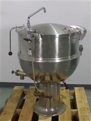 Image 40 Gallon GROEN PT-40 Stationary Direct Steam Kettle with Stainless Steel Cover, T&S Faucet - 1 from Bid-on-Equipment.com