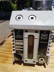 Image LEYBOLD Type D8B Trivac Vacuum Pump - 5 from Bid-on-Equipment.com