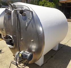 Image 1000 Gallon Dairy Tank - 1 from Bid-on-Equipment.com
