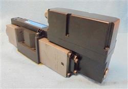Image EATON VICKERS Proportional Directional Control Valve - 5 from Bid-on-Equipment.com