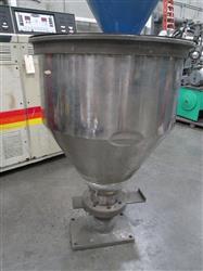 Image NOVATEC Vacuum Hopper / Feeder - 3 from Bid-on-Equipment.com