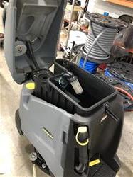 Image KARCHER Chariot 2 Floor Scrubber - 2 from Bid-on-Equipment.com