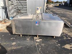 Image 300 Gallon JAMESWAY Bulk Tank - 3 from Bid-on-Equipment.com