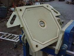 Image .75 Cu. Ft. JWI 470mm Filter Press - Recessed and Gasketed - 5 from Bid-on-Equipment.com