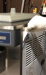 Image ICELAND Soft Serve Ice Cream Machine - 7 from Bid-on-Equipment.com