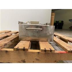 Image ERIEZ MANUFACTURING Pro Grade Tapered Step Plate Magnet - 2 from Bid-on-Equipment.com