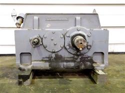 Image 50 HP NUTTALL GEAR WD8 Gear Box  - 1 from Bid-on-Equipment.com