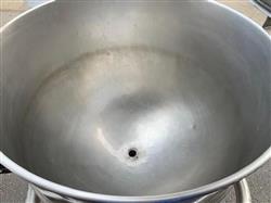 Image 60 Gallon GROEN Tilting Jacketed Steam Mix Kettle - Stainless Steel - 6 from Bid-on-Equipment.com