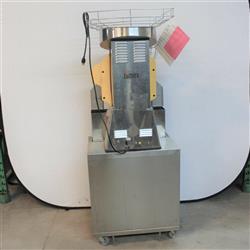 Image ZUMEX Speed Pro Tank Podium Commercial Juicer - 9 from Bid-on-Equipment.com