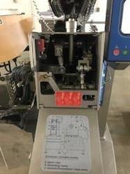 Image TIPPER TIE Swipper 18/15 Automatic Double Clipper - 2 from Bid-on-Equipment.com