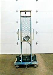 Image BEECH SQUARE D Breaker Lift Truck - 3 from Bid-on-Equipment.com