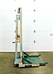 Image BEECH SQUARE D Breaker Lift Truck - 4 from Bid-on-Equipment.com