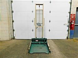 Image BEECH SQUARE D Breaker Lift Truck - 7 from Bid-on-Equipment.com