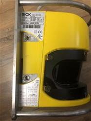 Image SICK Safety Laser Scanners - 2 from Bid-on-Equipment.com